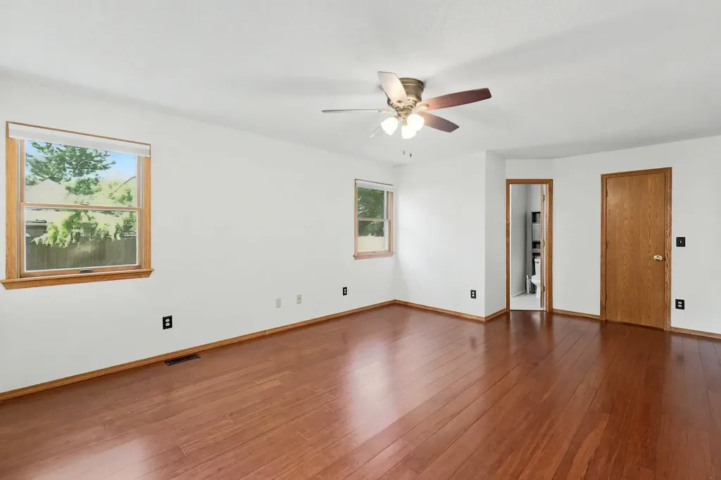 2735 S Carrwood Wichita KS 67215