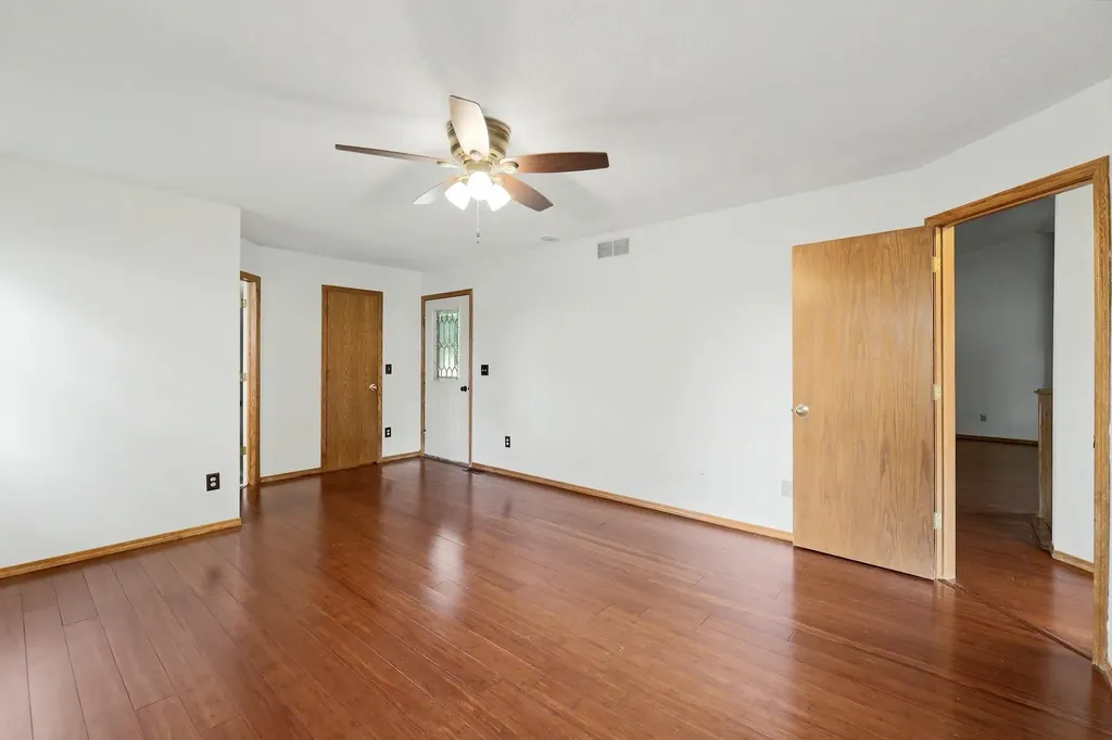 2735 S Carrwood Wichita KS 67215