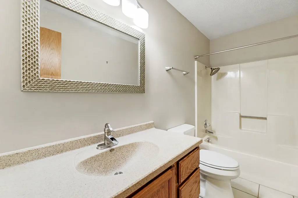2735 S Carrwood Wichita KS 67215