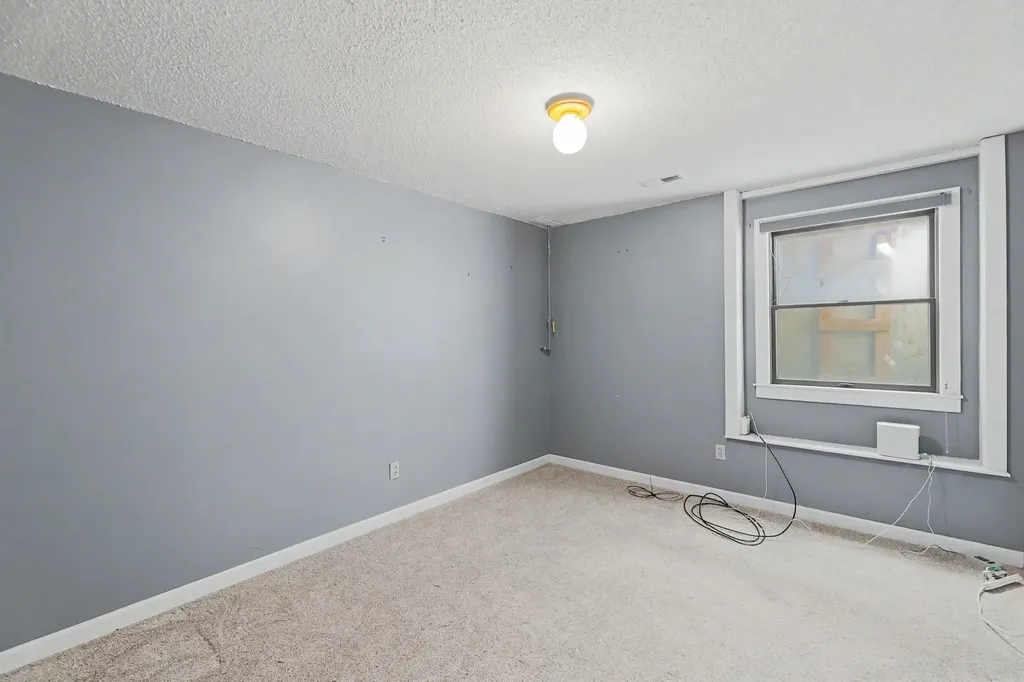 2735 S Carrwood Wichita KS 67215