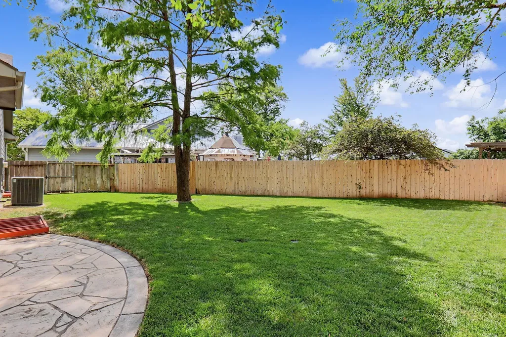 2735 S Carrwood Wichita KS 67215