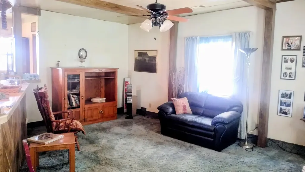 501 Westridge Hutchinson KS 67501