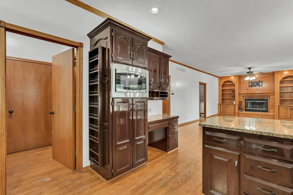 9438 W Sterling Court Wichita KS 67205