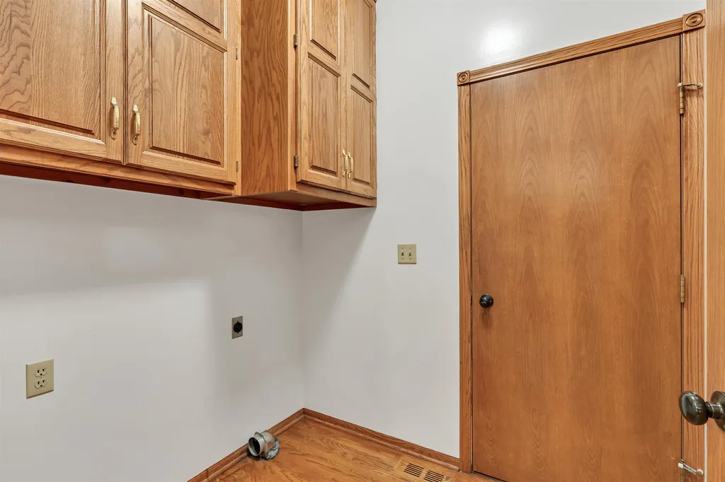 9438 W Sterling Court Wichita KS 67205