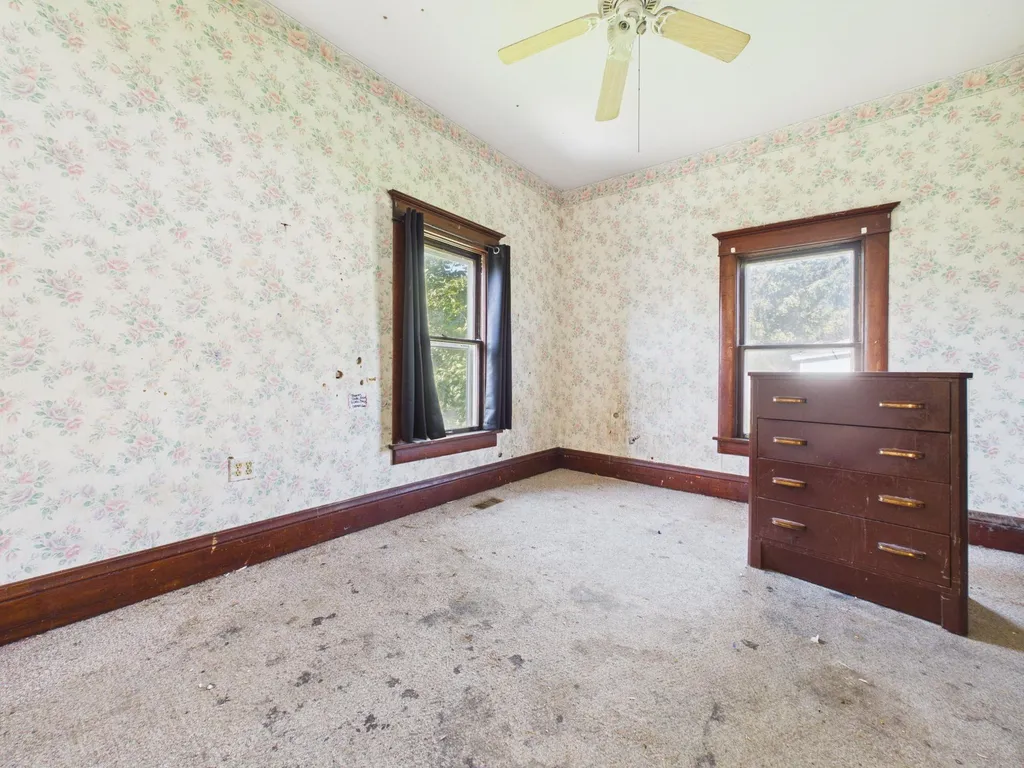 205 W 10th Avenue Hutchinson KS 67501