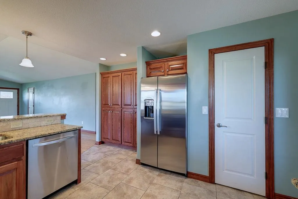 2209 Cottonwood Lane Winfield KS 67156