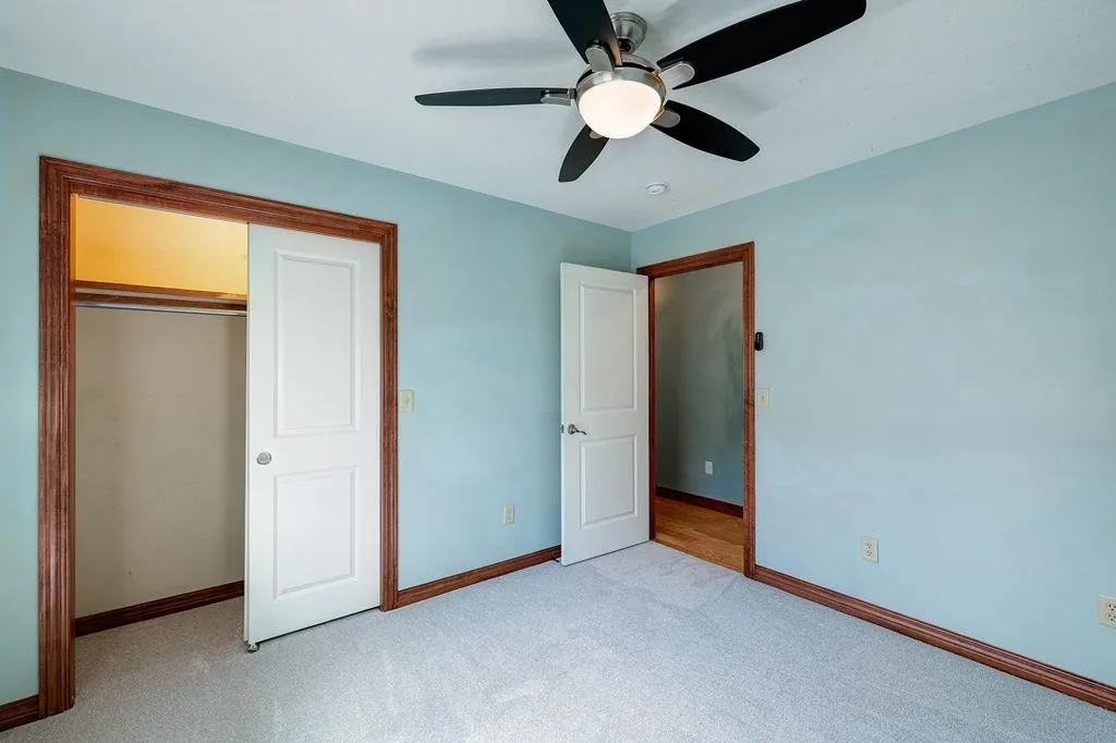 2209 Cottonwood Lane Winfield KS 67156