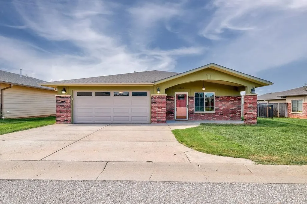 2209 Cottonwood Lane Winfield KS 67156