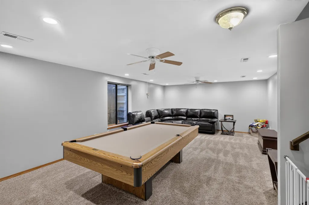 503 N Pine Grove Wichita KS 67212