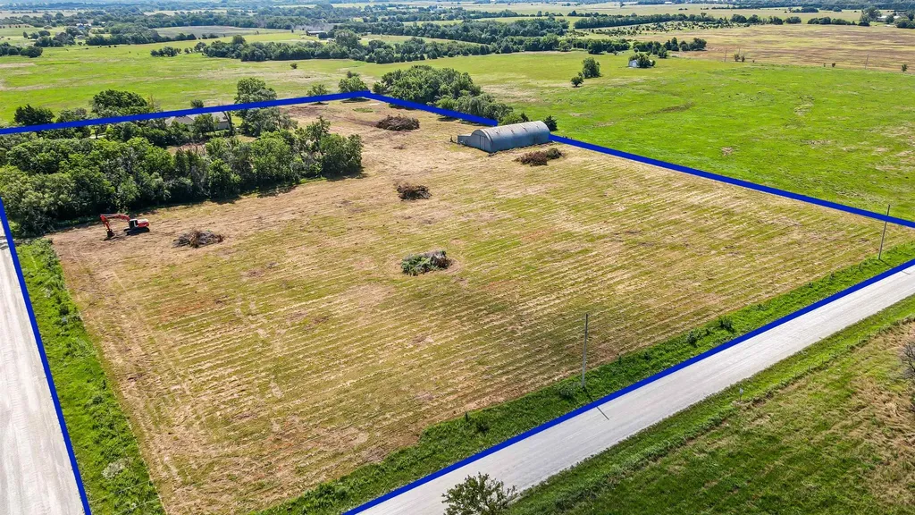 11857 SW 160th Street Rose Hill KS 67133