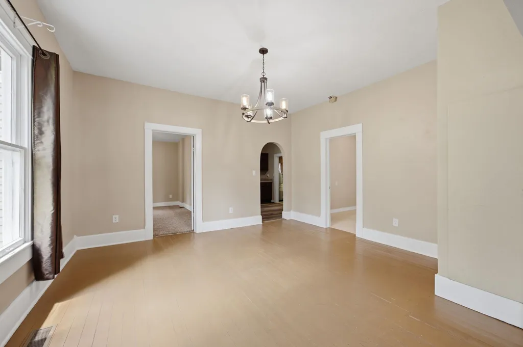 219 S Robbins Road Norwich KS 67118