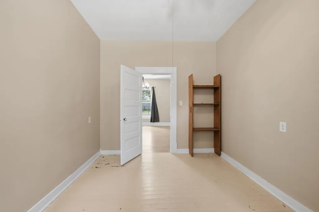 219 S Robbins Road Norwich KS 67118