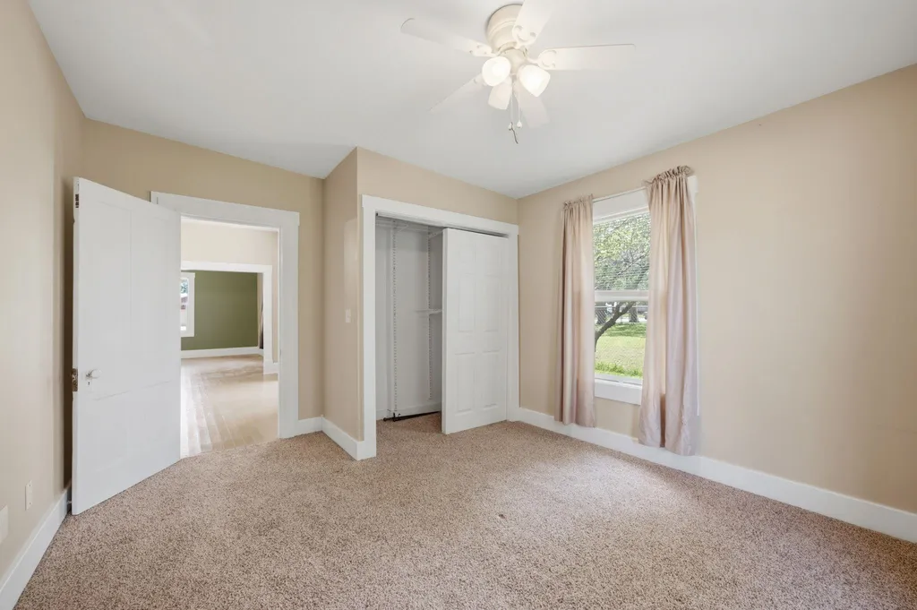 219 S Robbins Road Norwich KS 67118
