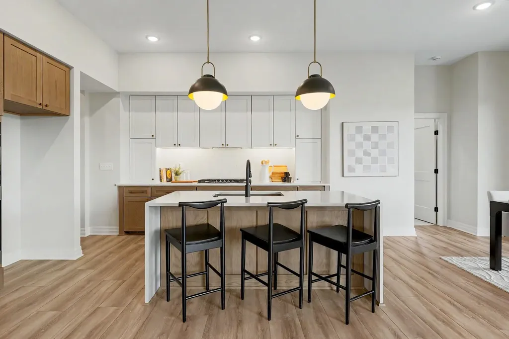 2591 N Doris Court Wichita KS 67205