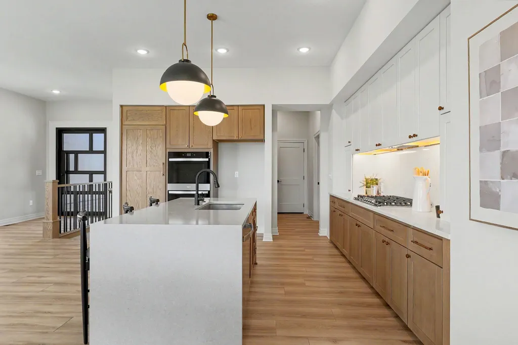 2591 N Doris Court Wichita KS 67205
