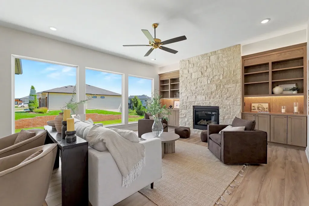 2591 N Doris Court Wichita KS 67205