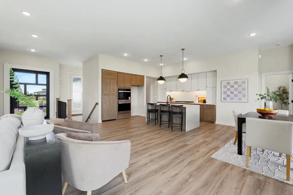 2591 N Doris Court Wichita KS 67205