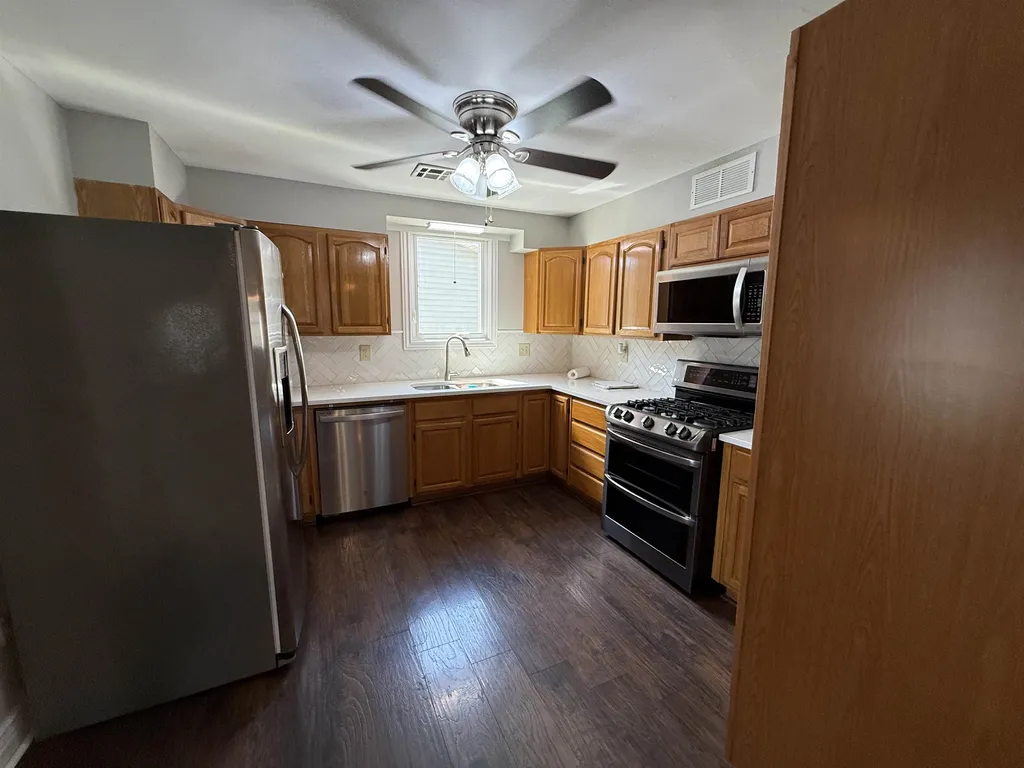 322 S 7th Street Conway Springs KS 67051