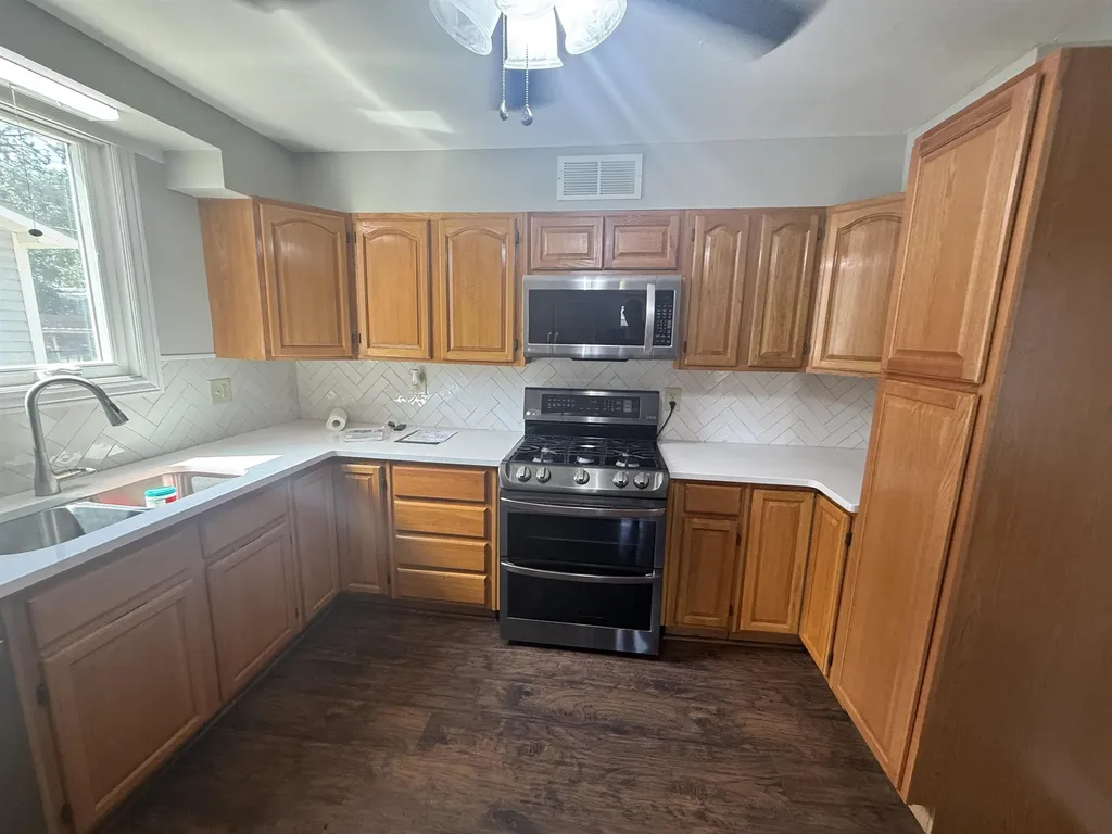 322 S 7th Street Conway Springs KS 67051