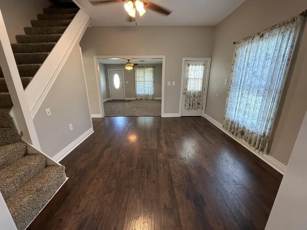 322 S 7th Street Conway Springs KS 67051