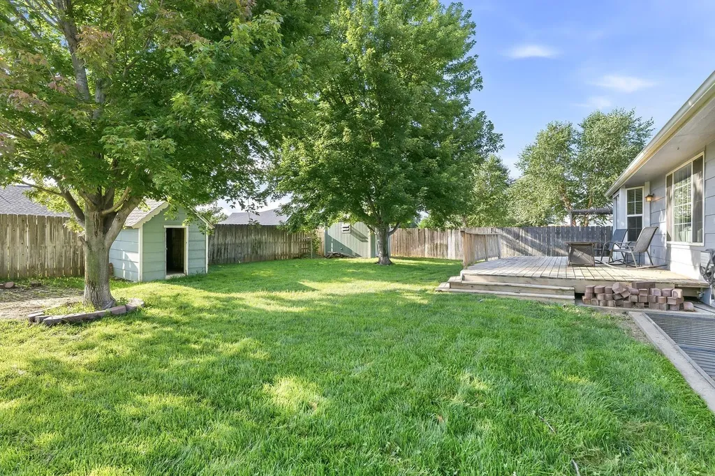 2530 N Rutgers Street Wichita KS 67205
