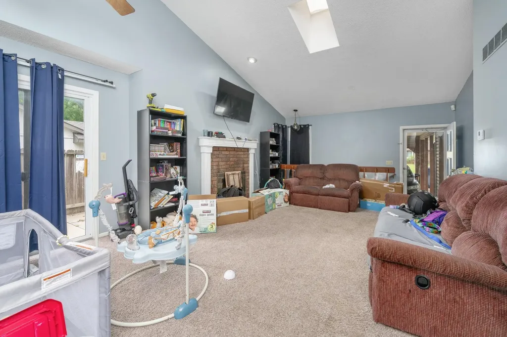 1509 N Smith Circle Wichita KS 67212