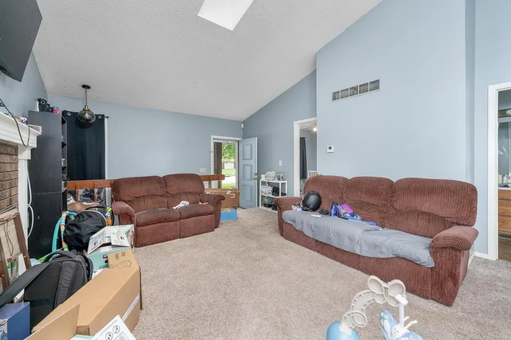 1509 N Smith Circle Wichita KS 67212