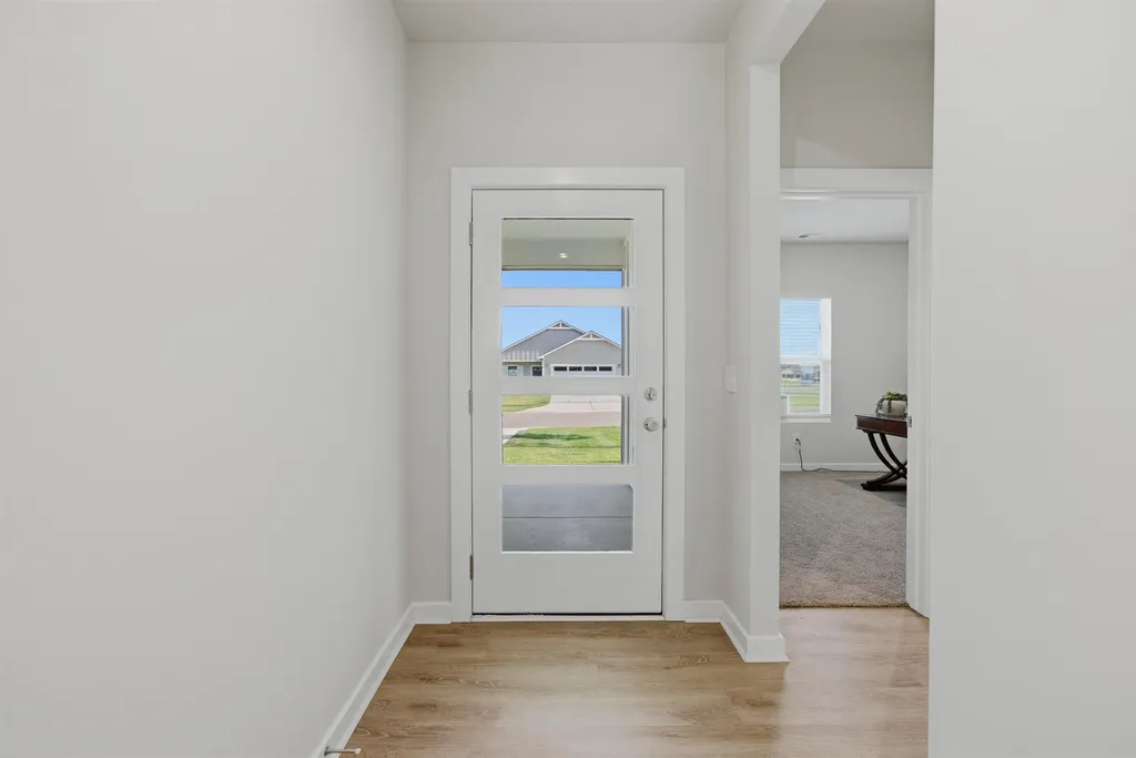 1606 N Topaz Lane Mulvane KS 67110