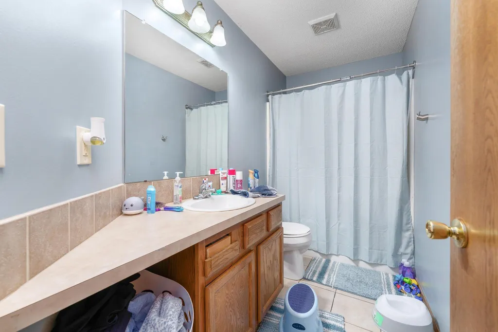 3811 N Pepper Ridge Street Wichita KS 67205