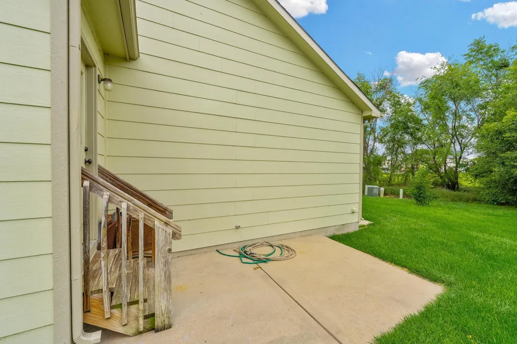 3811 N Pepper Ridge Street Wichita KS 67205