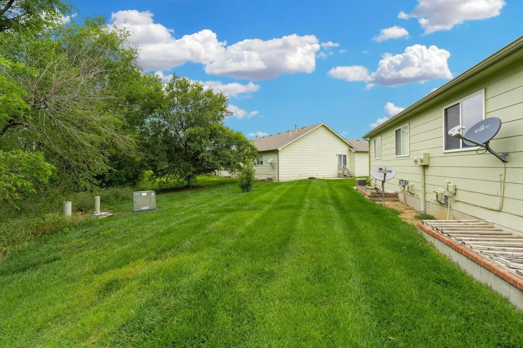 3811 N Pepper Ridge Street Wichita KS 67205