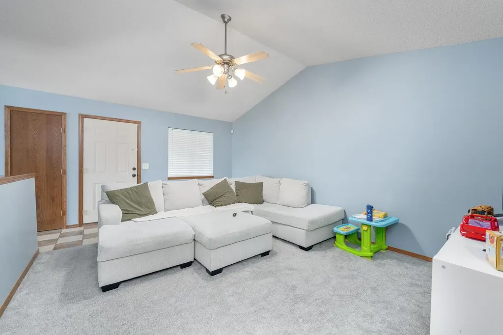 3811 N Pepper Ridge Street Wichita KS 67205