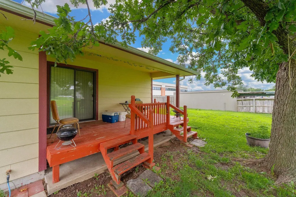 7027 W Sheriac Circle Wichita KS 67209