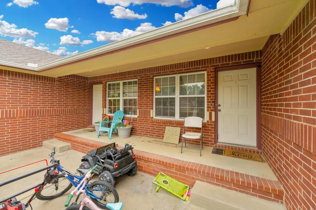 7027 W Sheriac Circle Wichita KS 67209