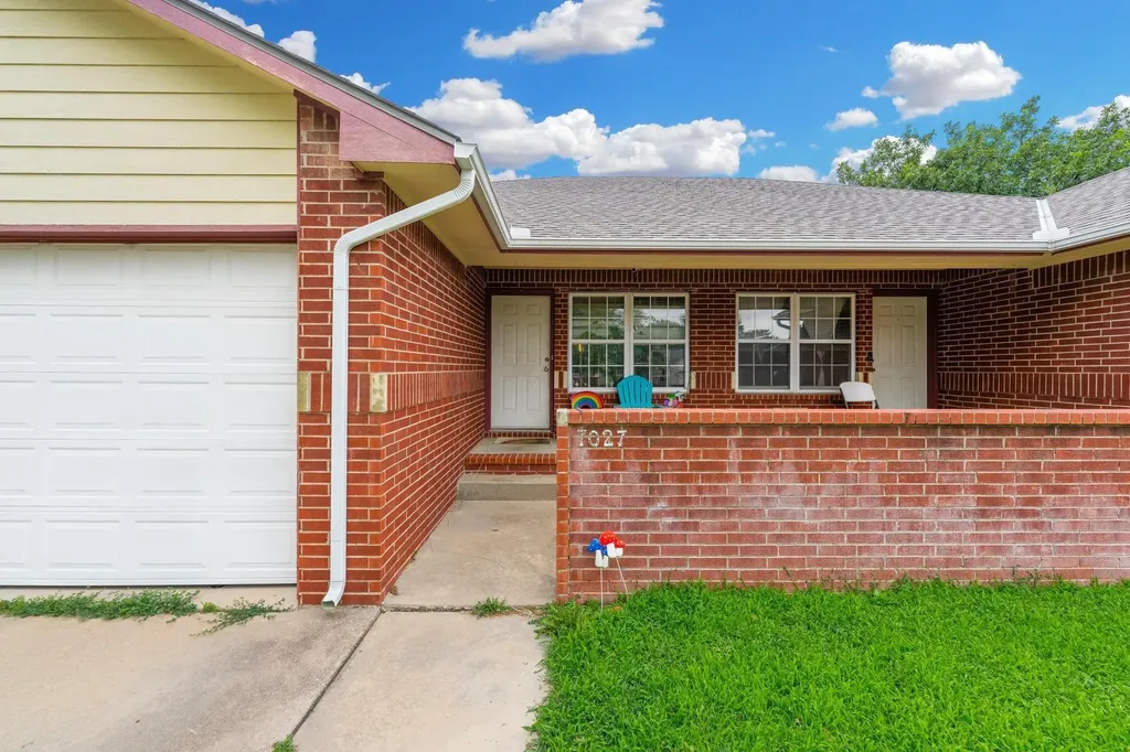 7027 W Sheriac Circle Wichita KS 67209