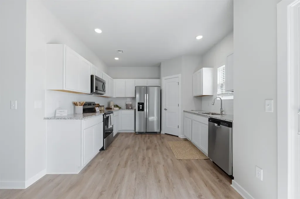 1607 N Emerald Drive Mulvane KS 67110