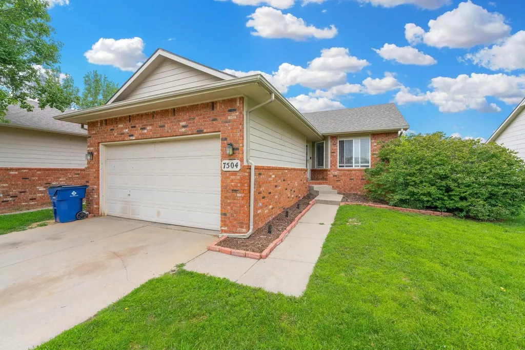 7504 W Cornelison Circle Wichita KS 67212
