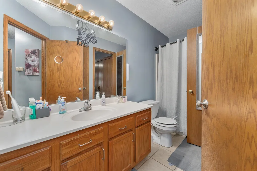 7504 W Cornelison Circle Wichita KS 67212