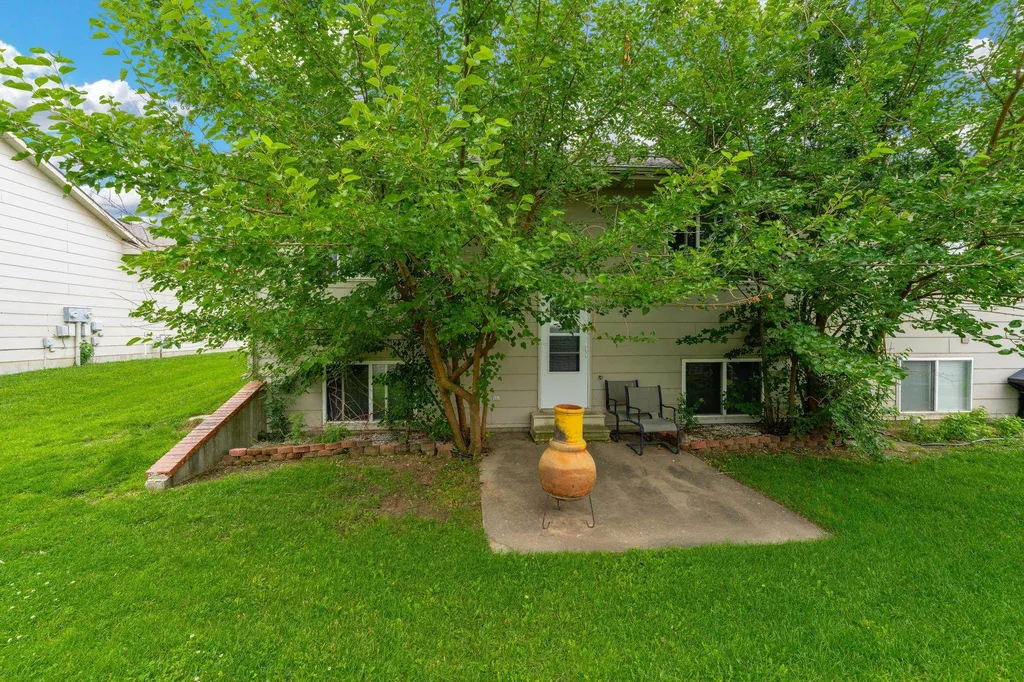 7504 W Cornelison Circle Wichita KS 67212