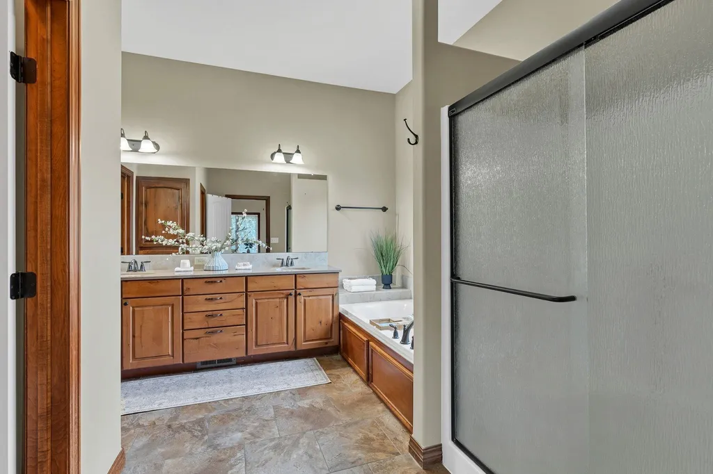 2801 N Emerson Derby KS 67037