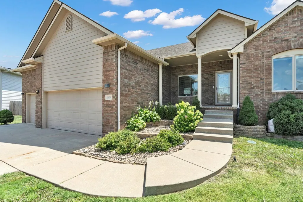 2801 N Emerson Derby KS 67037