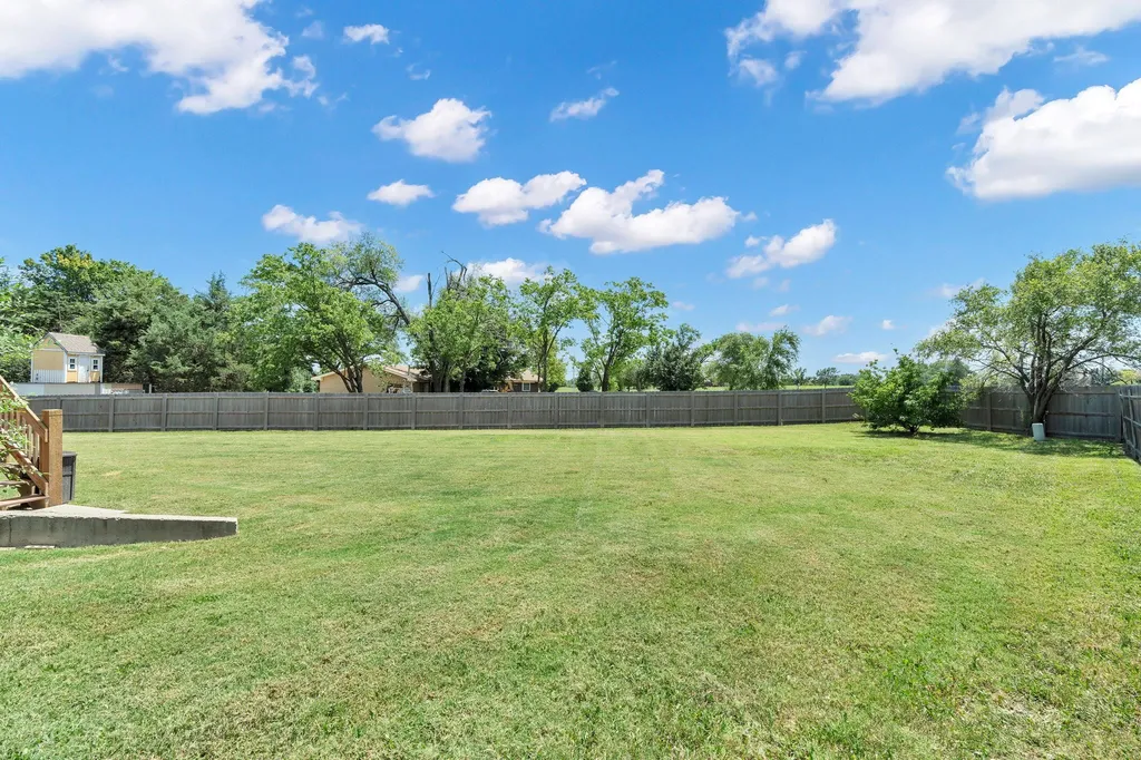 2801 N Emerson Derby KS 67037