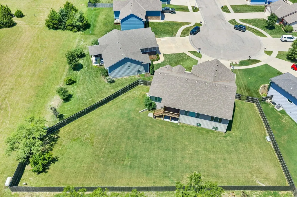 2801 N Emerson Derby KS 67037