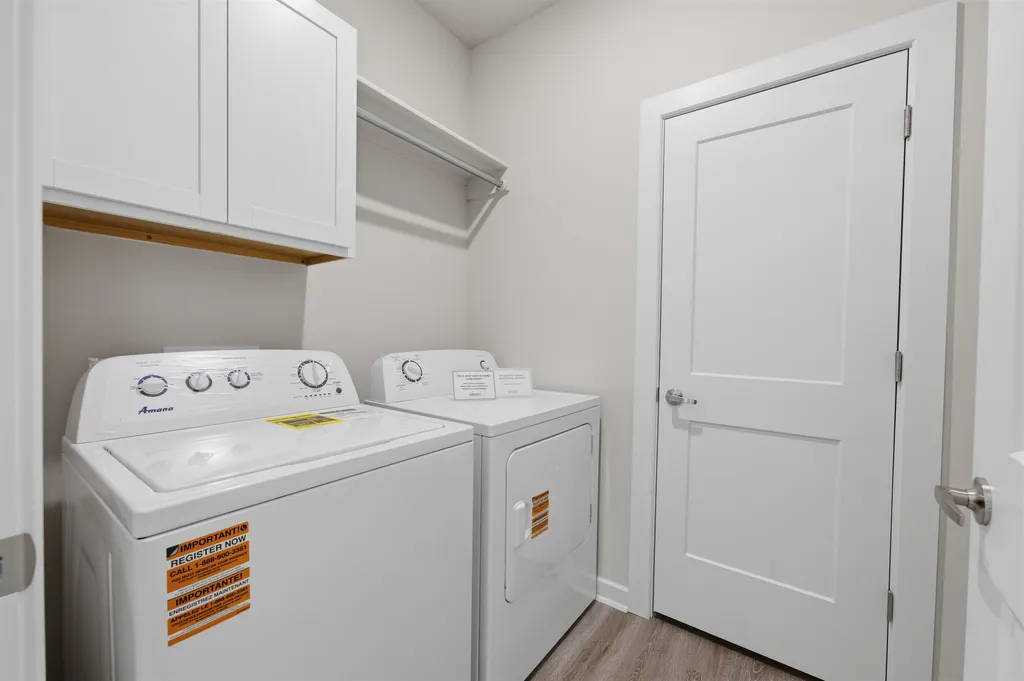 1566 N Emerald Valley Drive Mulvane KS 67110