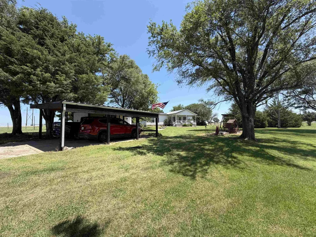 5160 SE Highway Leon KS 67074
