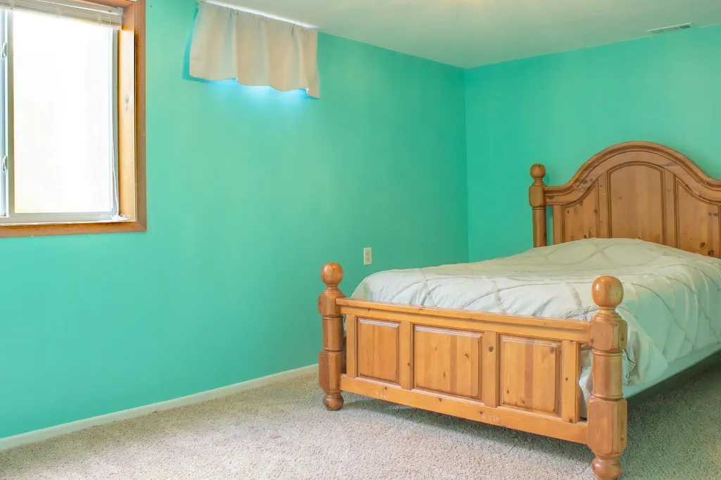 1510 N Poplar Eureka KS 67045