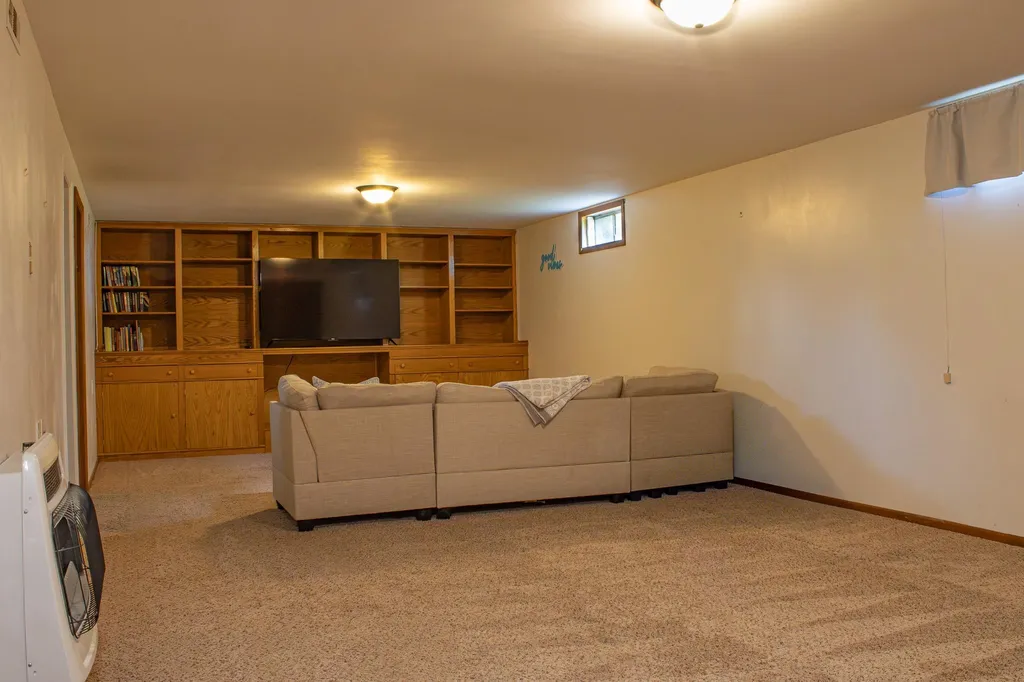 1510 N Poplar Eureka KS 67045