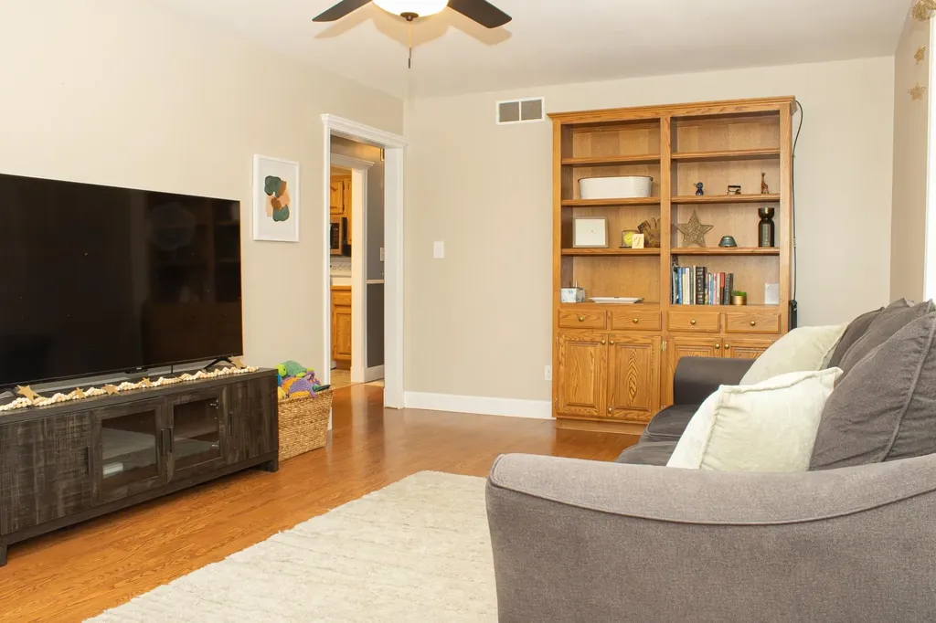1510 N Poplar Eureka KS 67045