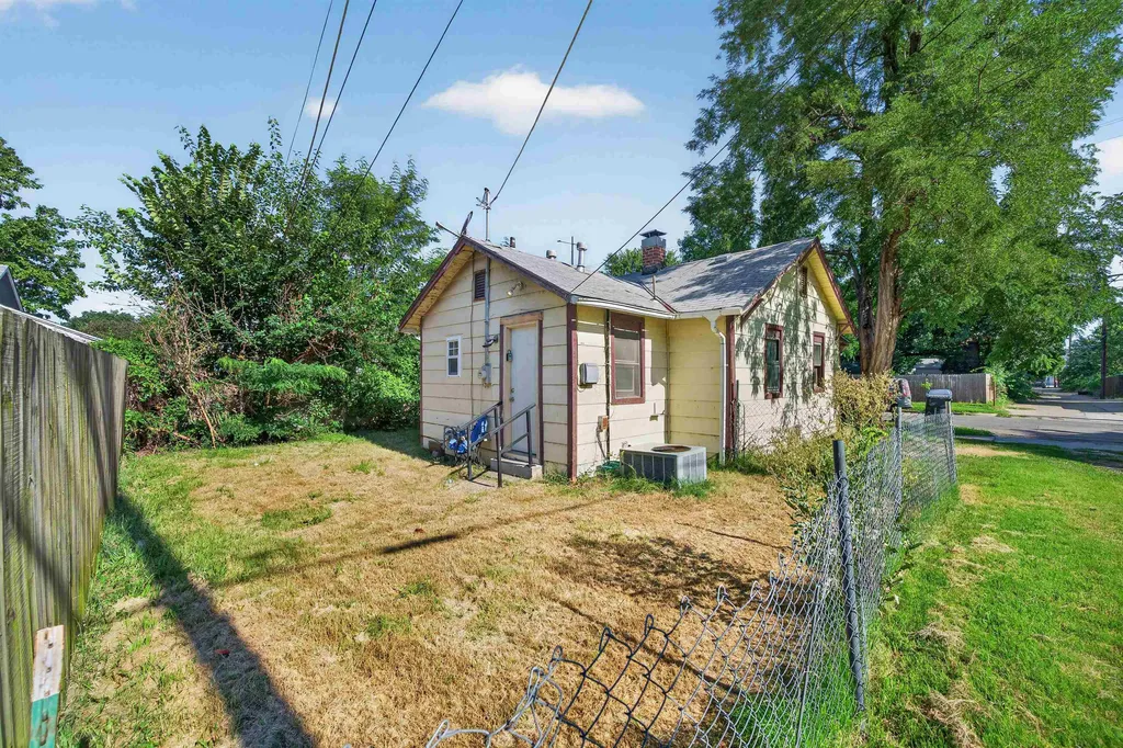 215 W Osie Street Wichita KS 67213