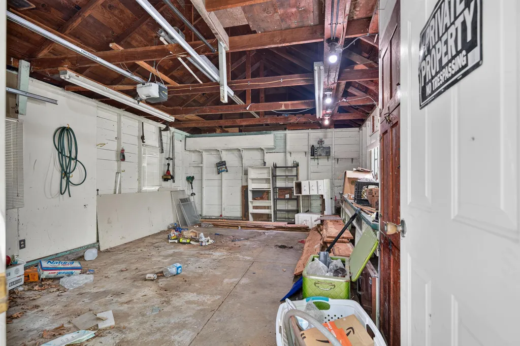 315 E Division Peabody KS 66866